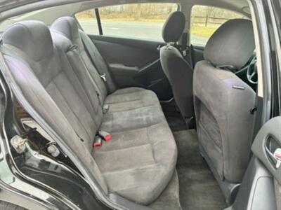 2010 Nissan Altima Hybrid   - Photo 4 - Winchester, VA 22601