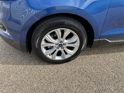 2020 Ford Edge Titanium   - Photo 19 - Amarillo, TX 79109
