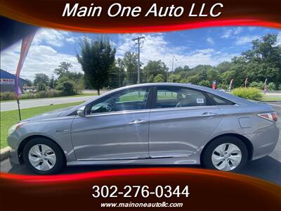 2015 Hyundai SONATA Hybrid   - Photo 1 - New Castle, DE 19720