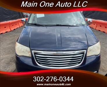 2012 Chrysler Town and Country Touring-L Minivan