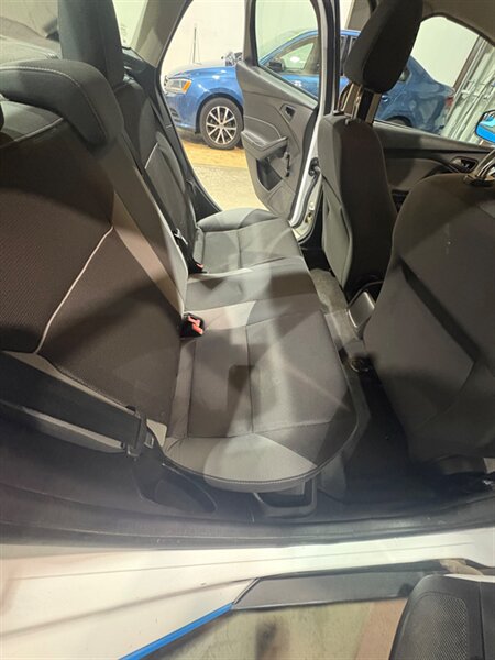 2013 Ford Focus S - Photo 15 - New Castle, DE 19720