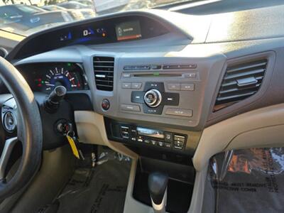 2012 Honda Civic Hybrid Sedan 4D   - Photo 18 - Sacramento, CA 95821