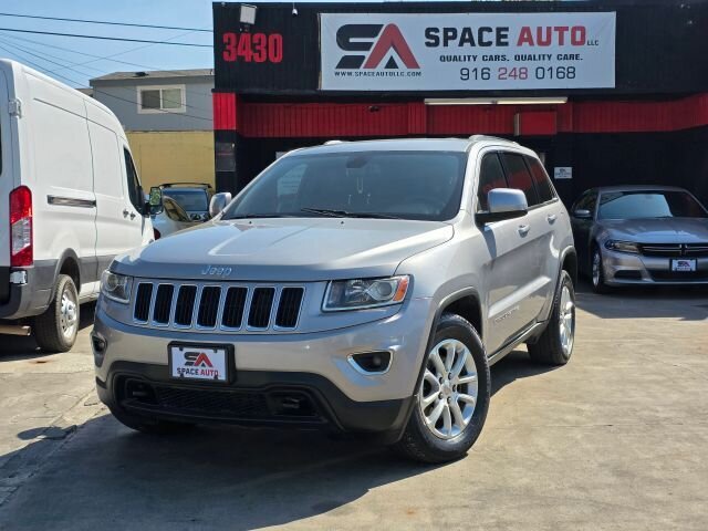 2014 Jeep Grand Cherokee Laredo Sport Utility 4D  