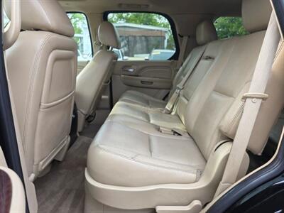 2011 Cadillac Escalade Hybrid Hybrid Sport Utility 4D   - Photo 22 - Sacramento, CA 95821