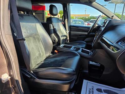 2017 Dodge Grand Caravan SXT Minivan 4D   - Photo 26 - Sacramento, CA 95821