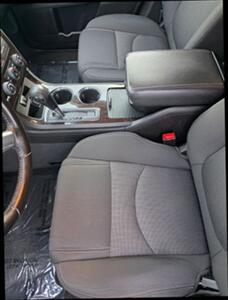 2015 Chevrolet Traverse LT Sport Utility 4D - Photo 15 - Sacramento, CA 95821