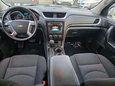 2015 Chevrolet Traverse LT Sport Utility 4D - Photo 21 - Sacramento, CA 95821