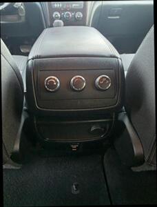 2015 Chevrolet Traverse LT Sport Utility 4D - Photo 20 - Sacramento, CA 95821