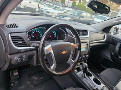 2015 Chevrolet Traverse LT Sport Utility 4D - Photo 13 - Sacramento, CA 95821