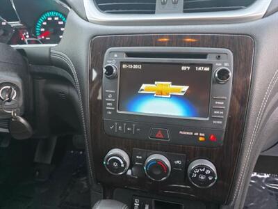2015 Chevrolet Traverse LT Sport Utility 4D - Photo 29 - Sacramento, CA 95821
