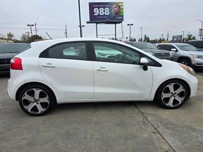 2015 Kia Rio 5-Door SX Hatchback 4D - Photo 8 - Sacramento, CA 95821