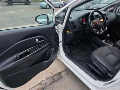 2015 Kia Rio 5-Door SX Hatchback 4D - Photo 11 - Sacramento, CA 95821