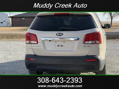 2011 Kia Sorento EX - Photo 4 - Merna, NE 68856
