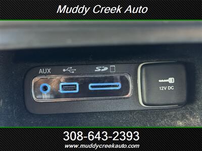 2017 Jeep Grand Cherokee Altitude   - Photo 13 - Merna, NE 68856