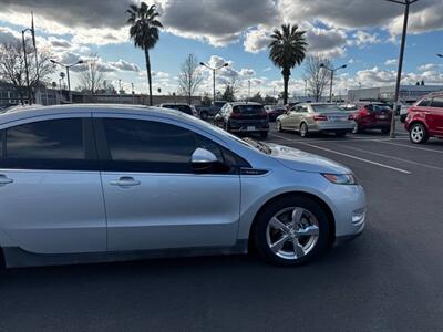 2012 Chevrolet Volt   - Photo 2 - Sacramento, CA 95825