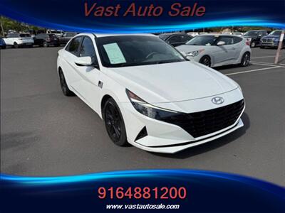 2022 Hyundai ELANTRA SEL   - Photo 2 - Sacramento, CA 95825