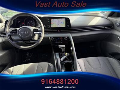 2022 Hyundai ELANTRA SEL   - Photo 22 - Sacramento, CA 95825