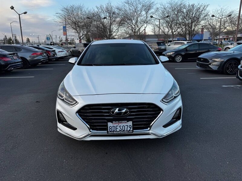 2018 Hyundai SONATA SE  