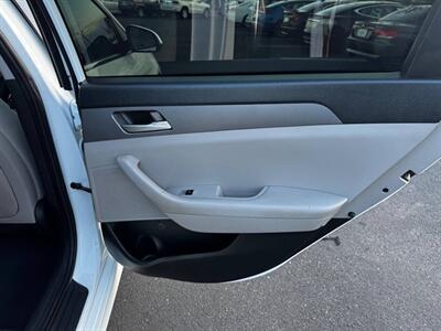 2018 Hyundai SONATA SE   - Photo 29 - Sacramento, CA 95825
