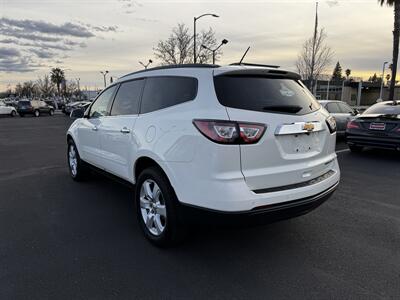 2014 Chevrolet Traverse LT   - Photo 8 - Sacramento, CA 95825