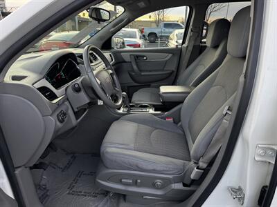 2014 Chevrolet Traverse LT   - Photo 19 - Sacramento, CA 95825