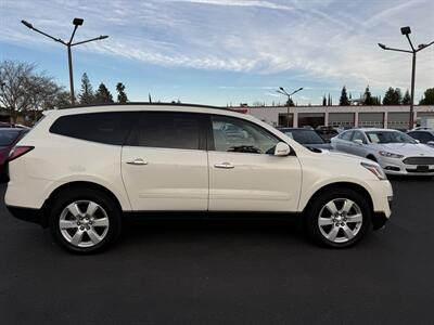 2014 Chevrolet Traverse LT   - Photo 5 - Sacramento, CA 95825