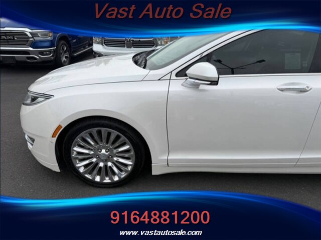 2014 Lincoln MKZ - Photo 12 - Sacramento, CA 95825