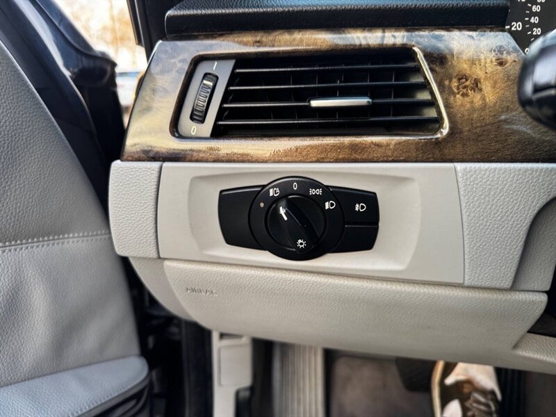 2008 BMW 3 Series 328i - Photo 27 - Sacramento, CA 95825