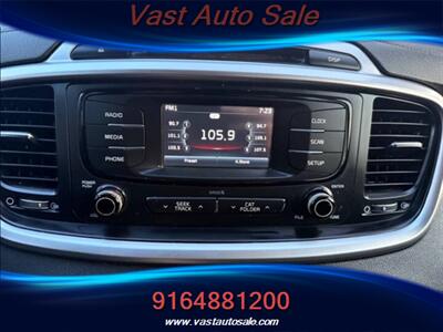 2017 Kia Sorento LX   - Photo 12 - Sacramento, CA 95825