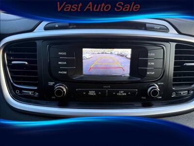 2017 Kia Sorento LX   - Photo 13 - Sacramento, CA 95825