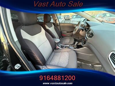 2019 Hyundai IONIQ Hybrid Blue   - Photo 22 - Sacramento, CA 95825