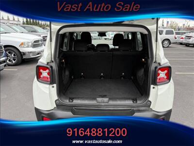 2016 Jeep Renegade Latitude   - Photo 23 - Sacramento, CA 95825