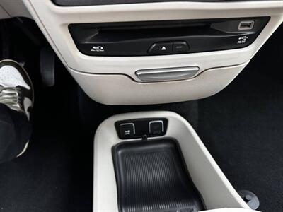 2018 Chrysler Pacifica Hybrid Limited   - Photo 22 - Sacramento, CA 95825