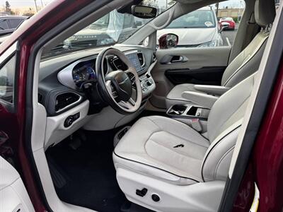 2018 Chrysler Pacifica Hybrid Limited   - Photo 11 - Sacramento, CA 95825