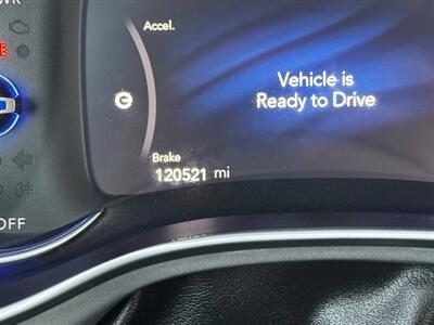 2018 Chrysler Pacifica Hybrid Limited   - Photo 18 - Sacramento, CA 95825