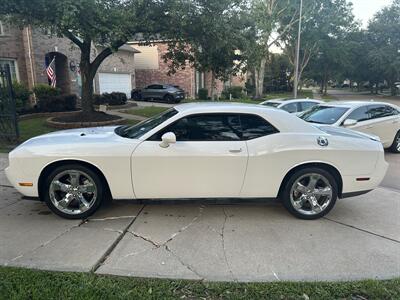 2014 Dodge Challenger SXT Coupe