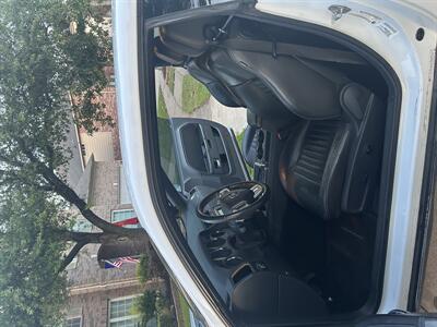 2014 Dodge Challenger SXT   - Photo 4 - Galena Park, TX 77547