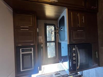 2021 ROCKWOOD ROO 233S   - Photo 22 - Knightdale, NC 27545