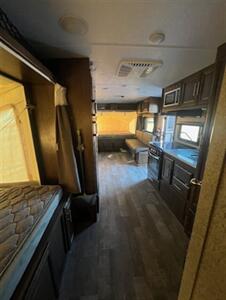 2021 ROCKWOOD ROO 233S   - Photo 11 - Knightdale, NC 27545