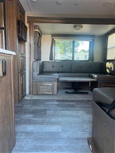 2021 ROCKWOOD ROO 233S   - Photo 8 - Knightdale, NC 27545