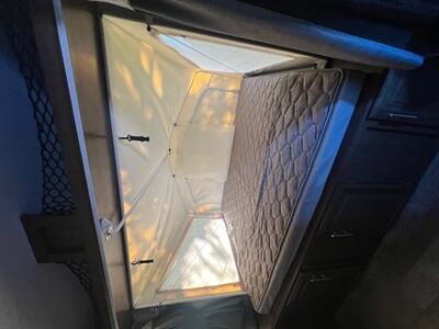 2021 ROCKWOOD ROO 233S   - Photo 25 - Knightdale, NC 27545