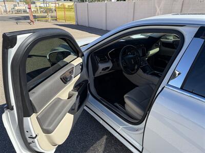 2020 Lincoln Continental Standard   - Photo 7 - Albuquerque, NM 87107