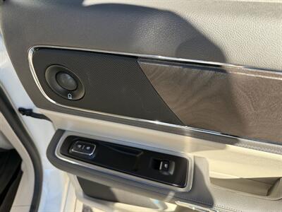 2020 Lincoln Continental Standard   - Photo 27 - Albuquerque, NM 87107