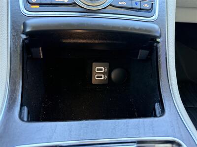 2020 Lincoln Continental Standard   - Photo 56 - Albuquerque, NM 87107