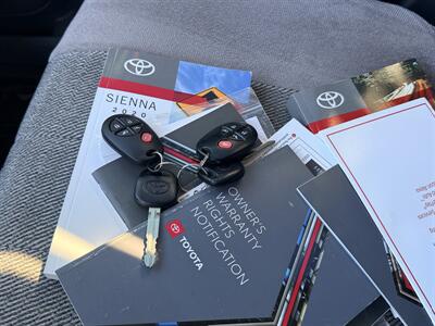 2020 Toyota Sienna LE 7-Passenger   - Photo 55 - Albuquerque, NM 87107