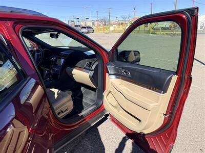 2017 Ford Explorer Limited   - Photo 13 - Albuquerque, NM 87107