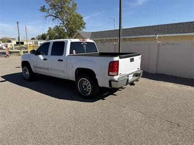 2011 GMC Sierra 1500 SLE - Photo 5 - Albuquerque, NM 87107