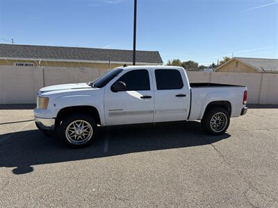2011 GMC Sierra 1500 SLE - Photo 2 - Albuquerque, NM 87107