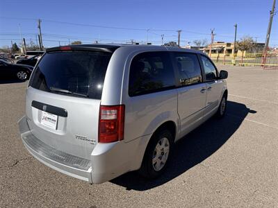 2009 Dodge Grand Caravan SE   - Photo 5 - Albuquerque, NM 87107