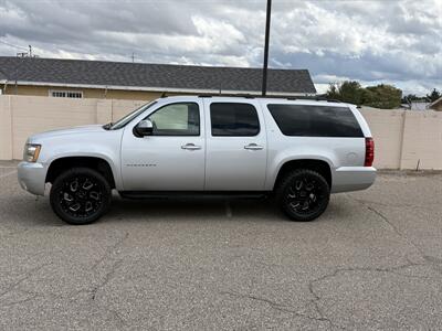 2010 Chevrolet Suburban LT   - Photo 3 - Albuquerque, NM 87107